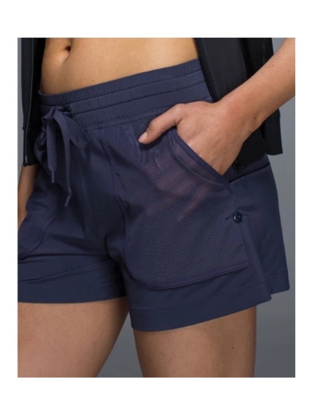 HTF Lululemon Lab Noir Shorts NWT size 4 blue